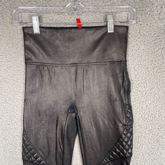 SPANX Faux Leather Quilted Leggings Black Size Small - Picture 2 of 12